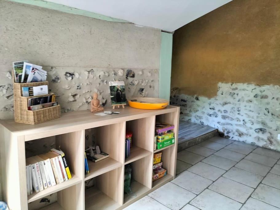 Charmante Maisonnette En Pierre Écardenville-sur-Eure Eksteriør billede